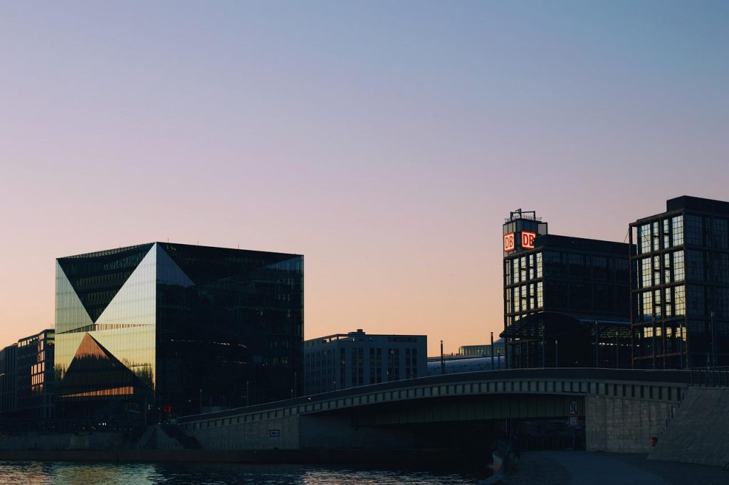 city, buildings, travel-7043998.jpg